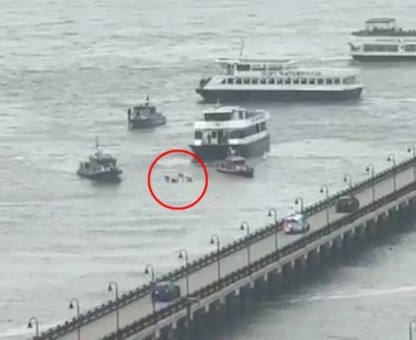 Helicóptero cai no rio Hudsonem Nova York